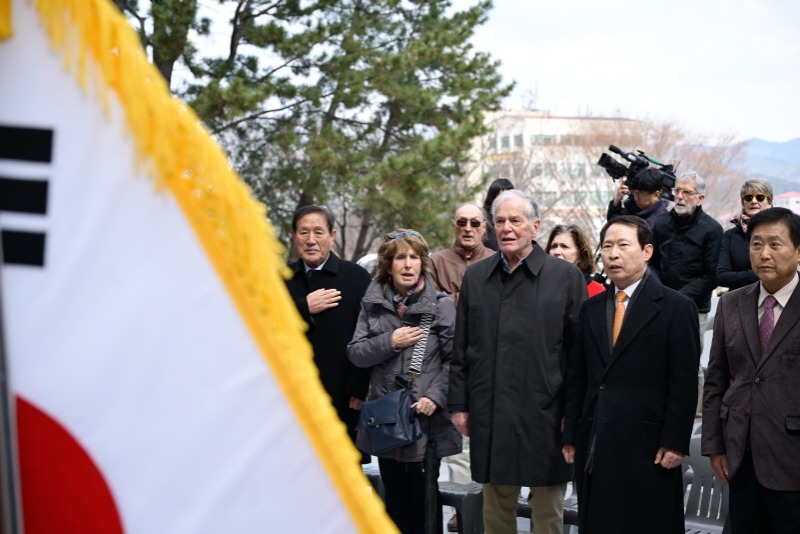 [크기변환]관련사진(기적의 항해, 마지막 생존 승선원 7년 만에 방한) (1).jpg