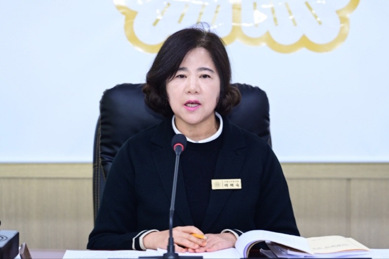 [크기변환](이미숙 의원)사진.jpg