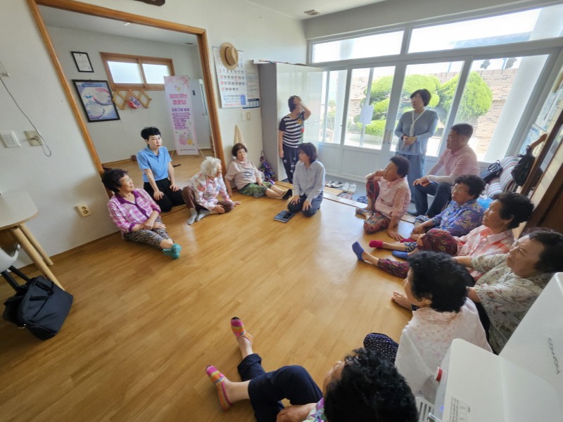 [크기변환]2-2. 관련사진(사등면 경로당 시설 안전점검(2)).jpg