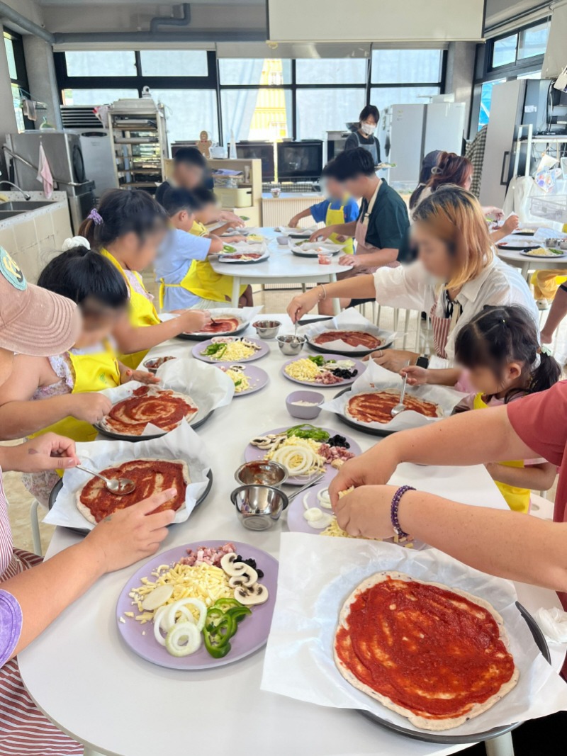 7-3. 보도사진(거제시 드림스타트, 케이블카 블루베리 수확 가족 문화 체럼 실시).jpg