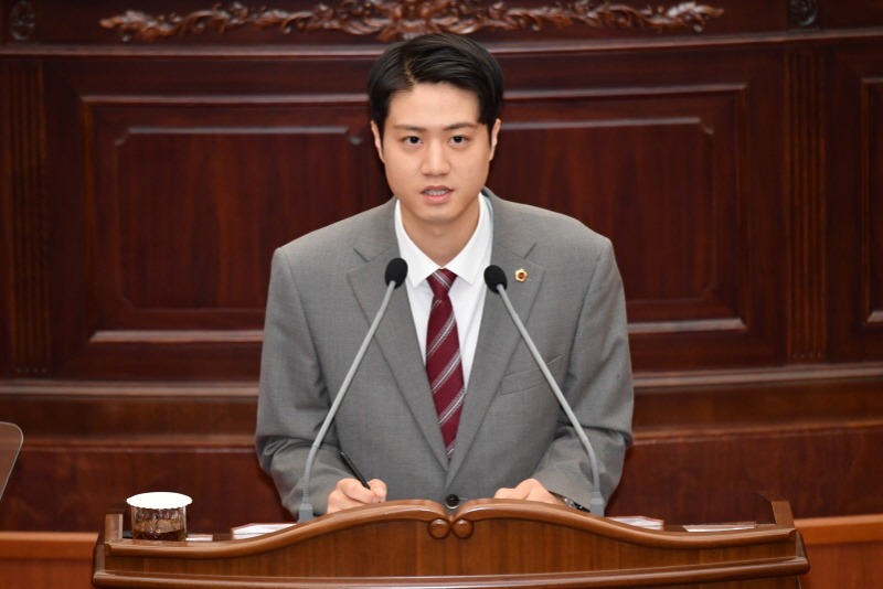 25.9.9 도정질문 윤준영 도의원1.jpg