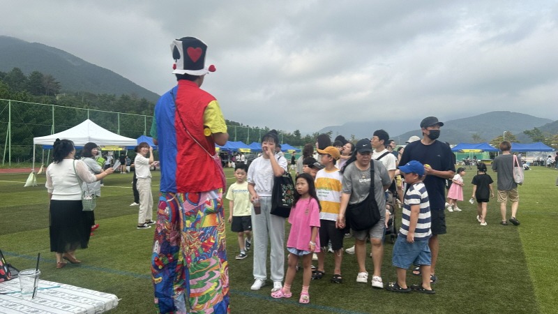 11-4. 축제사진 3.jpg