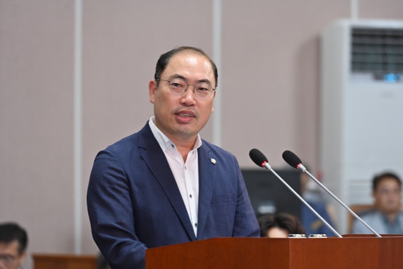 이태열 본회의장.jpg