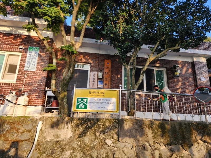 관련사진(수양동 자율방재단， _지역어르신 안전.건강지킴이 방역소독_ 실시) (1).jpg