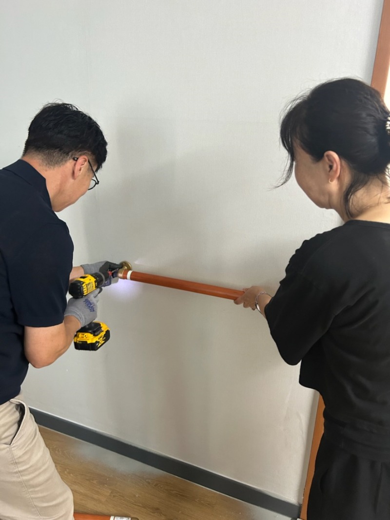 2-2. 연초면， 낙상방지 안전용품 설치1.jpg