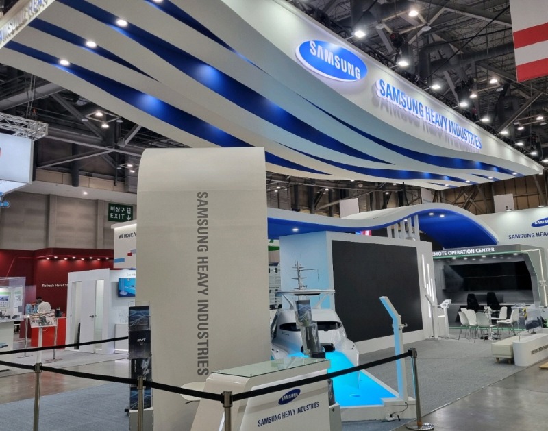 [사진] 코마린 2025에 설치된 삼성중공업 부스 전경.jpg