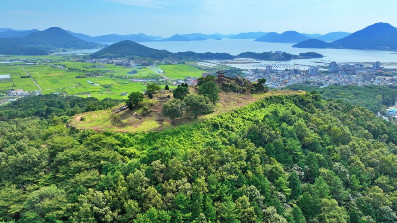 관련사진(거제 수정산성 사적 지정 절차 완료).JPG