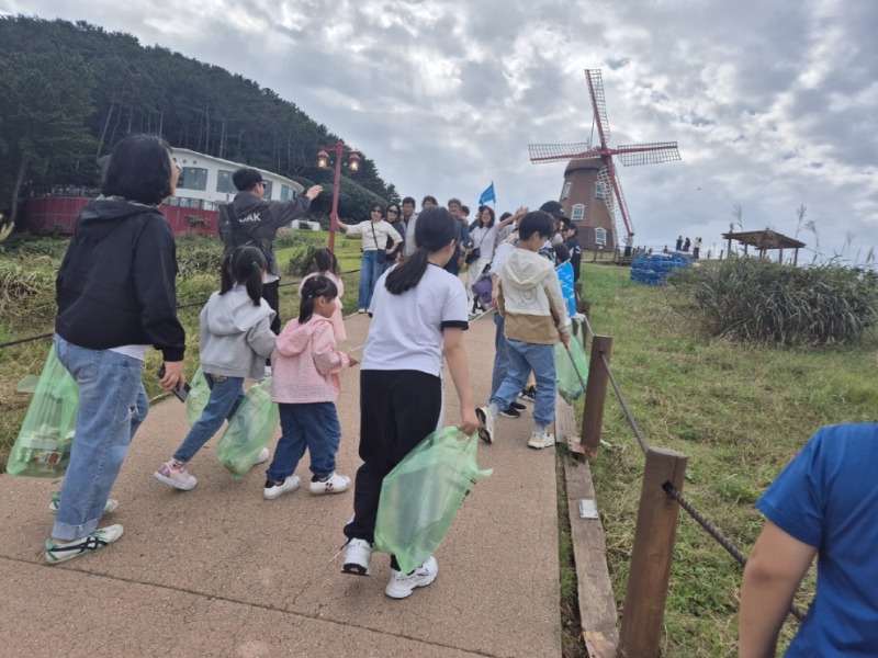 1-4. 거제시 남부면 도장포,해금강새마을회 2025년 경남형 자원순환마을 조성 선도 3.jpg