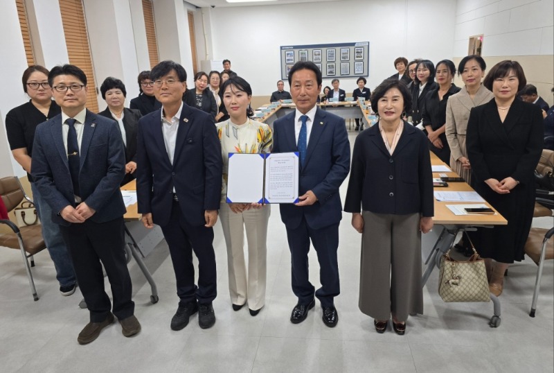 [크기변환]여성기업인협의회 창립총회 및 이취임식 (6).jpg
